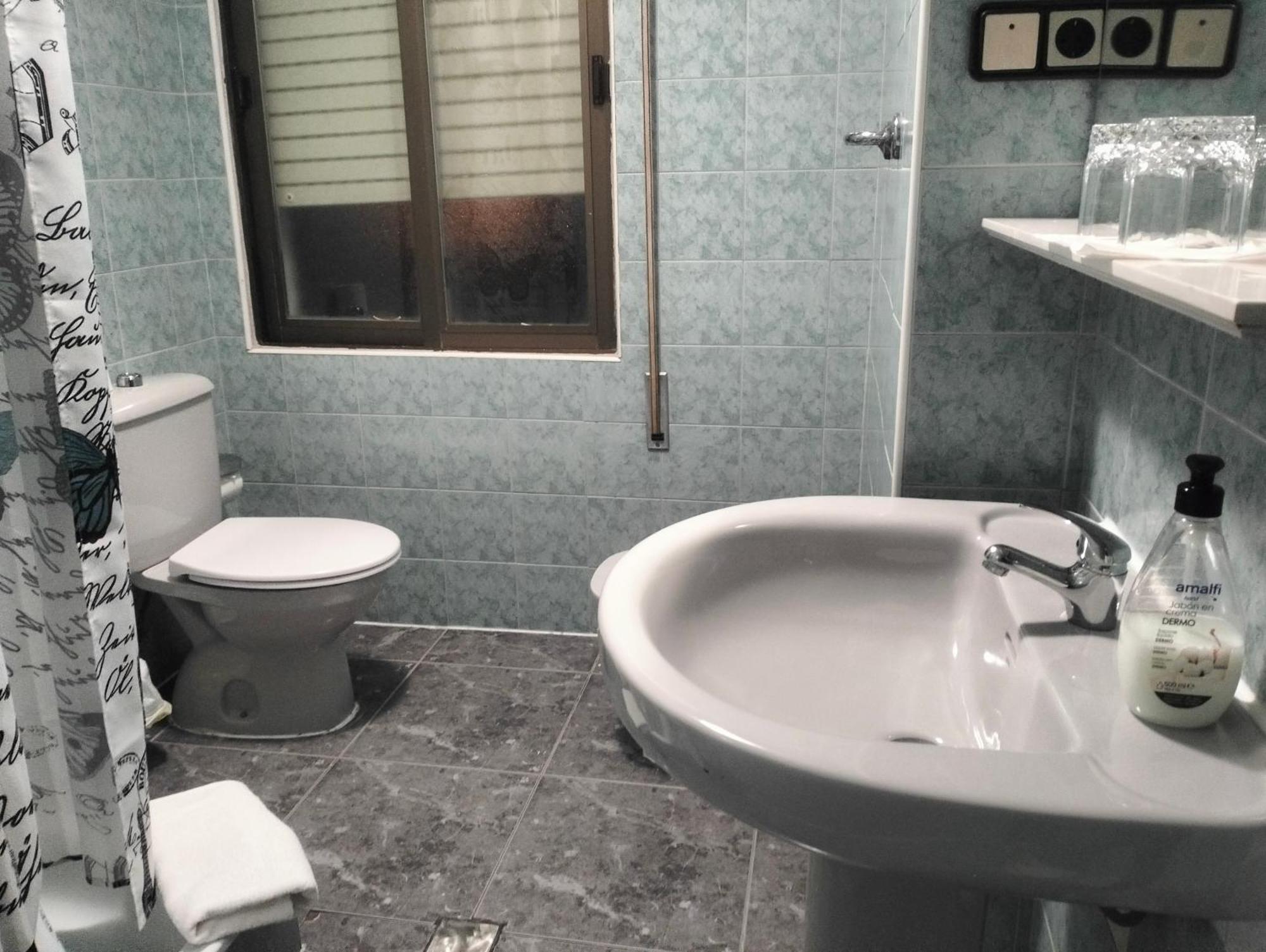 Hostal New York City Sonseca المظهر الخارجي الصورة